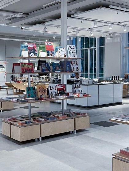 denis-zelenykh-2zMHUEXhQOc-unsplash